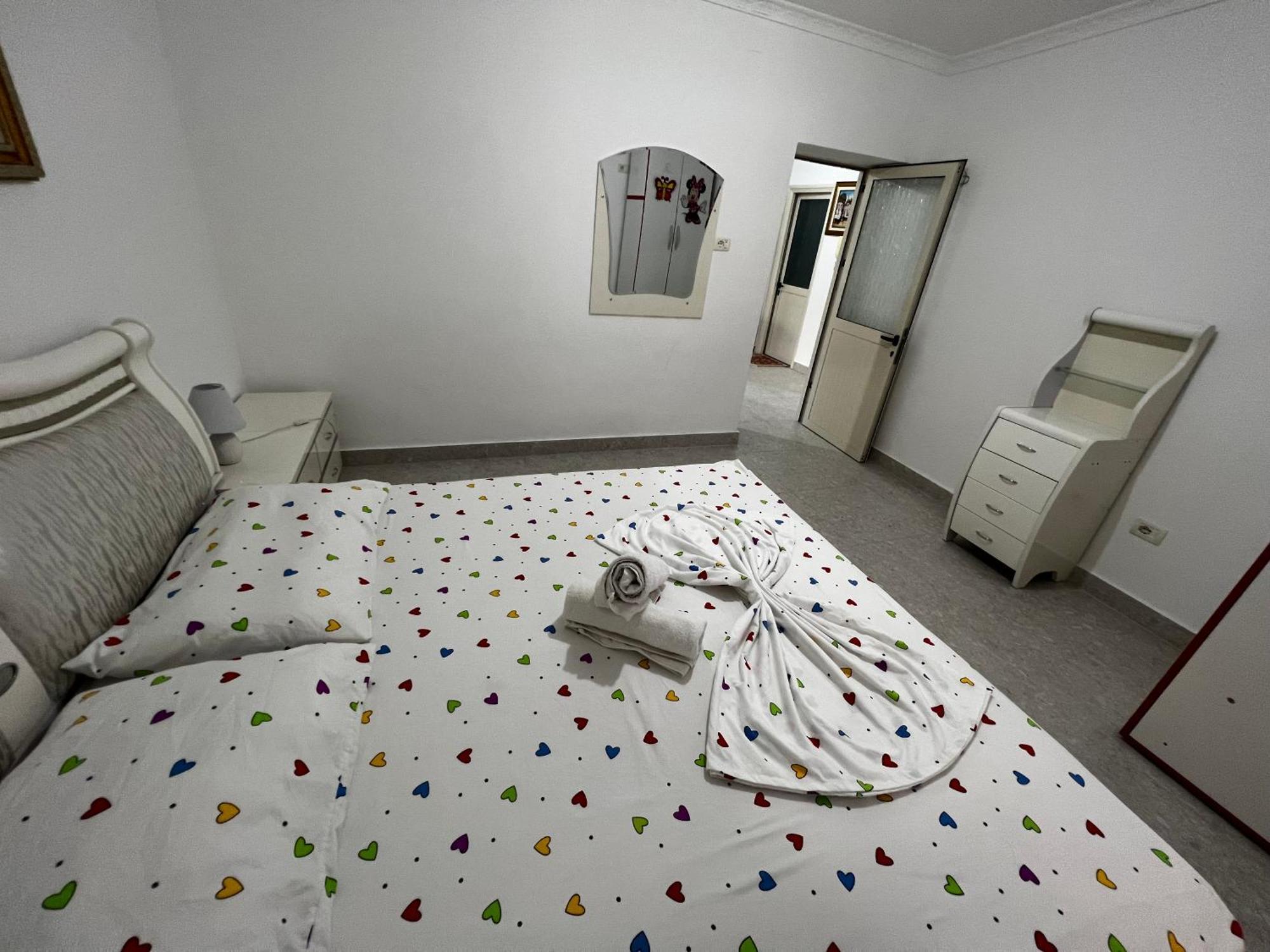 Boulevard Apartment Tirana Buitenkant foto