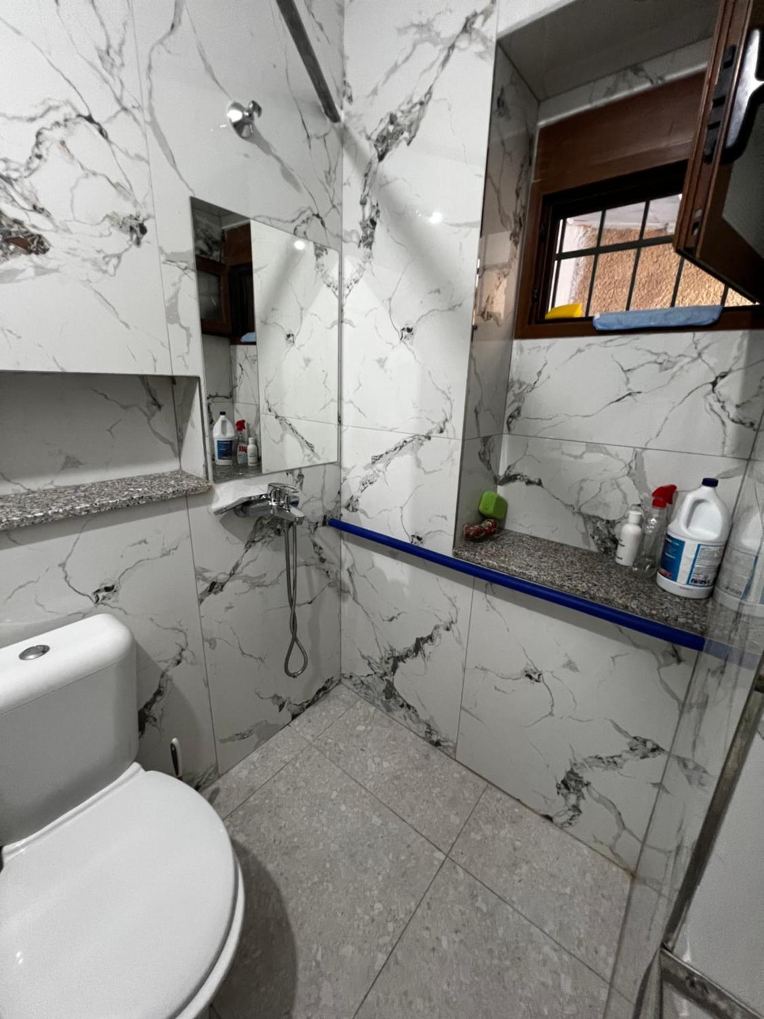 Boulevard Apartment Tirana Buitenkant foto